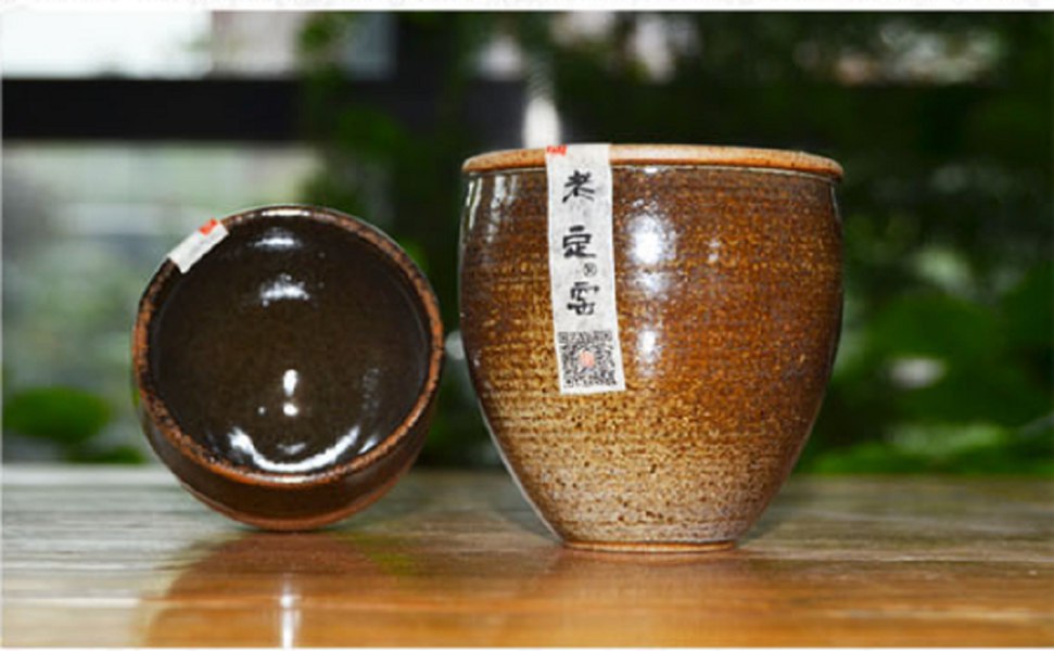 大宋定窯設(shè)計(jì)的精美粗瓷小甕杯，手工感十足
