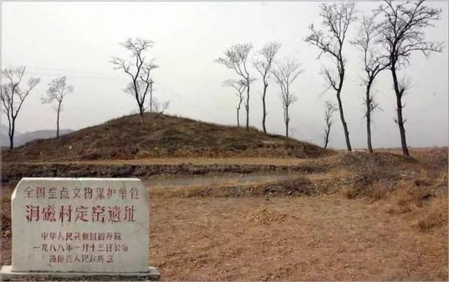 定窯遺址位于澗磁村，現(xiàn)在是全國重點文物保護單位